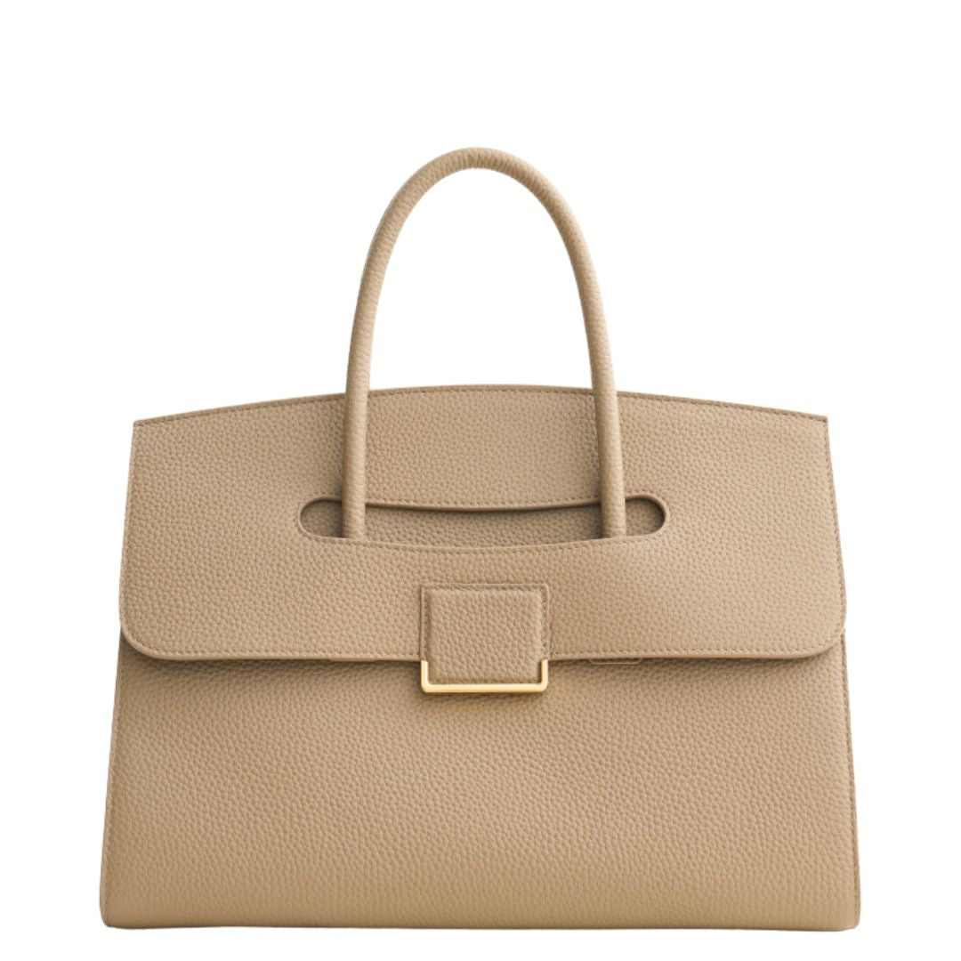 Bolsa con asa de encaje