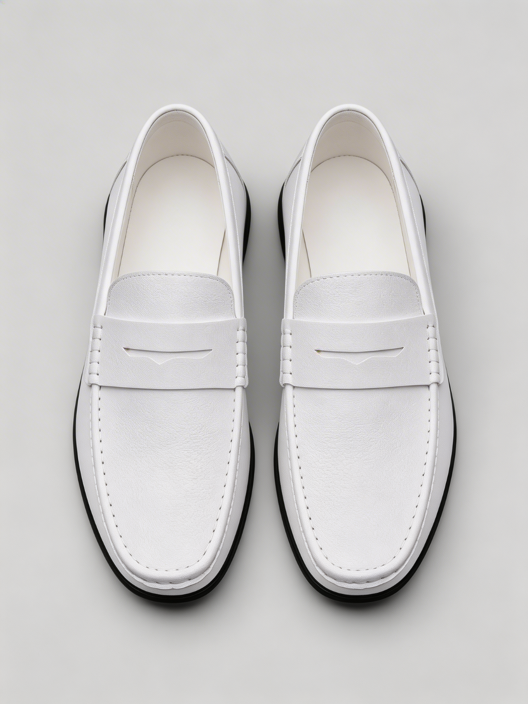Mocasin cortés