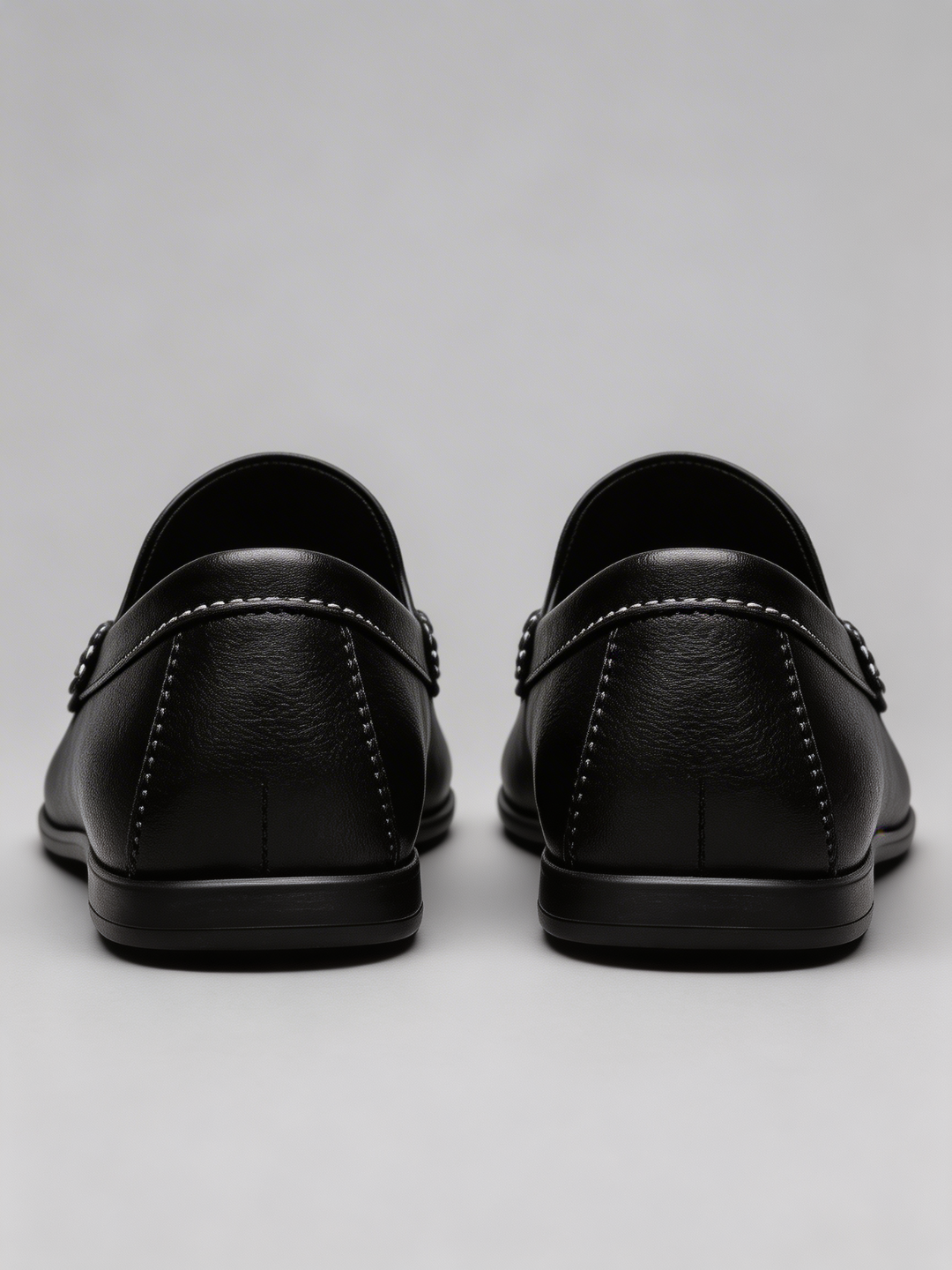 Mocasin cortés